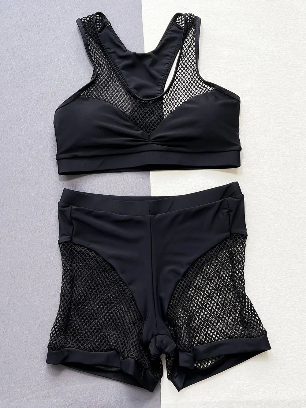 Conjunto de Top Sin Mangas y Shorts de Tejido Abierto