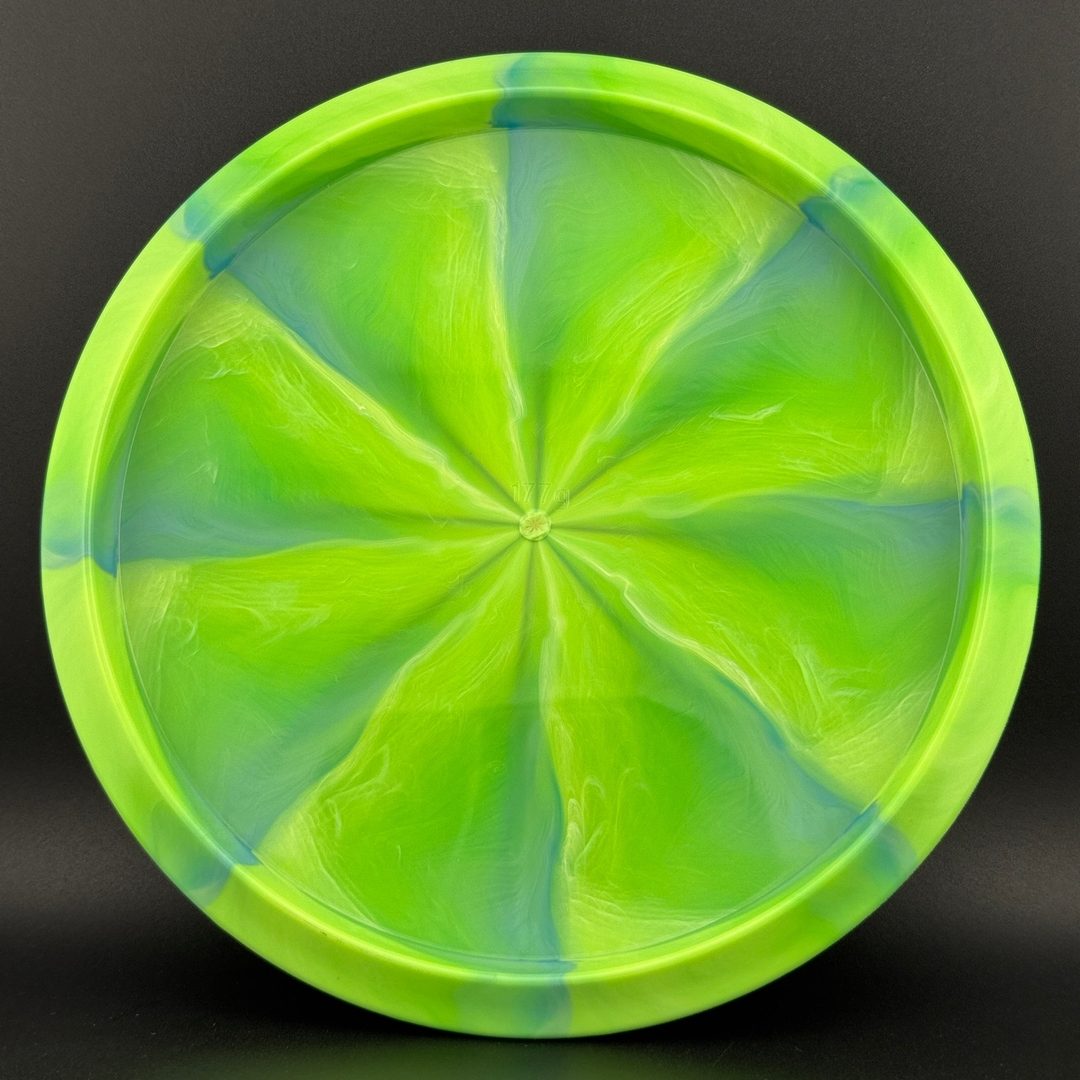 Nebula Aura Mana - 2025 Zoe Andyke Signature Disc