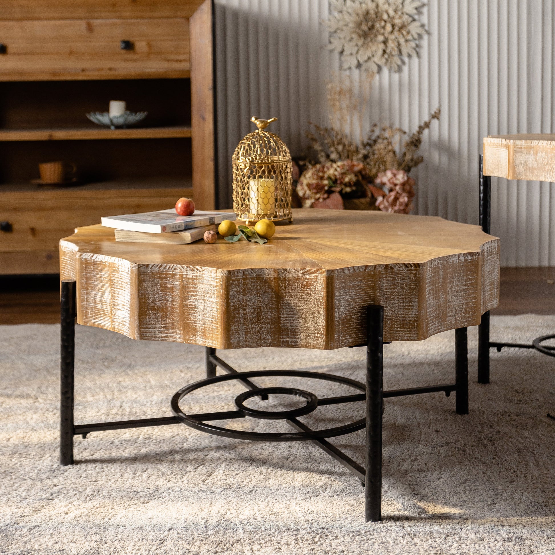 31.5 "Vintage Patchwork Lace Shape Coffee Table Cedar Coffee Table Set (Set of 2) - Korvel