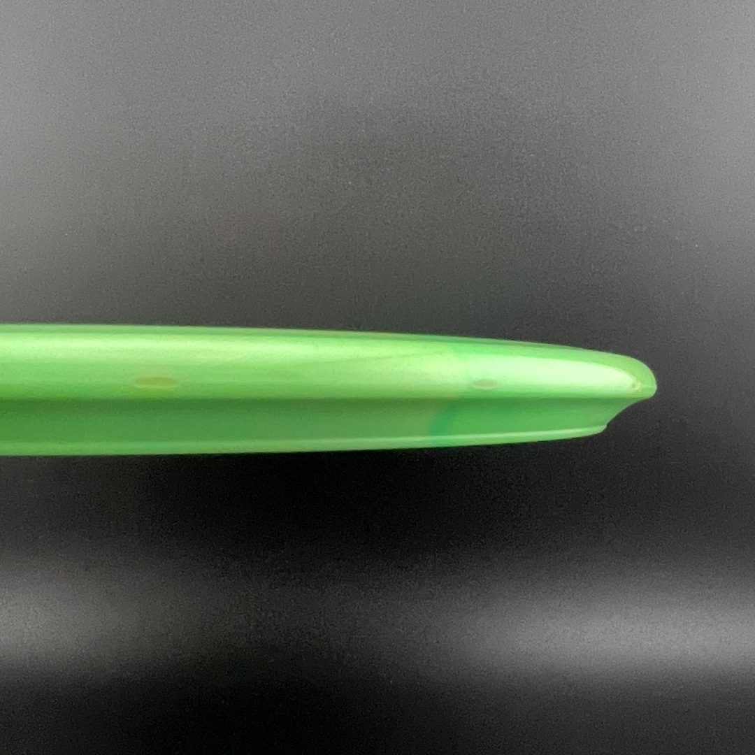 Nebula Aura Crux - Primera Edición - Serie de Firma de James Proctor