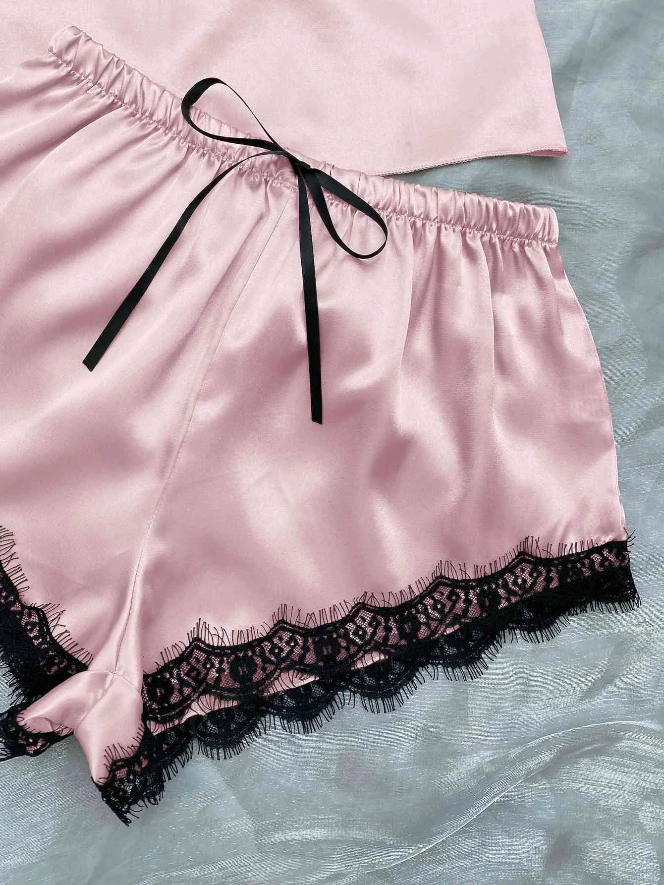 Ensemble de Pyjama Rêves en Dentelle
