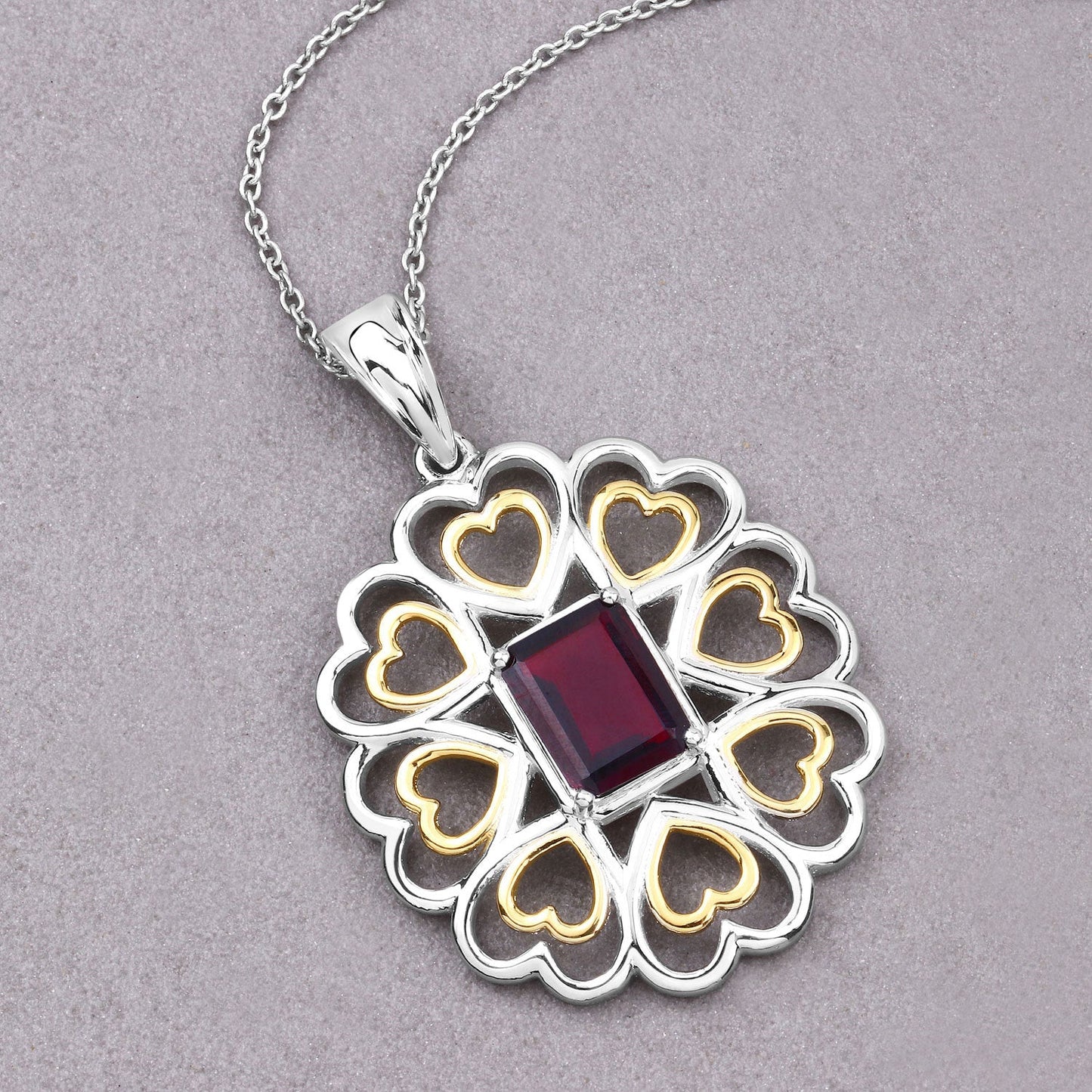 Pendentif en argent sterling .925 avec grenat véritable de 2,55 carats