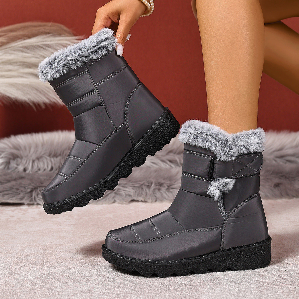 Women's Plus Size Snow Boots - Comfortable & Wear-Resistant