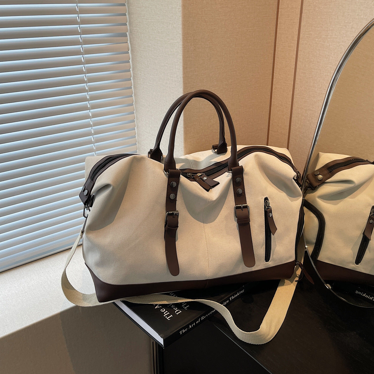 Versatile Travel Shoulder Bag for Men and Women