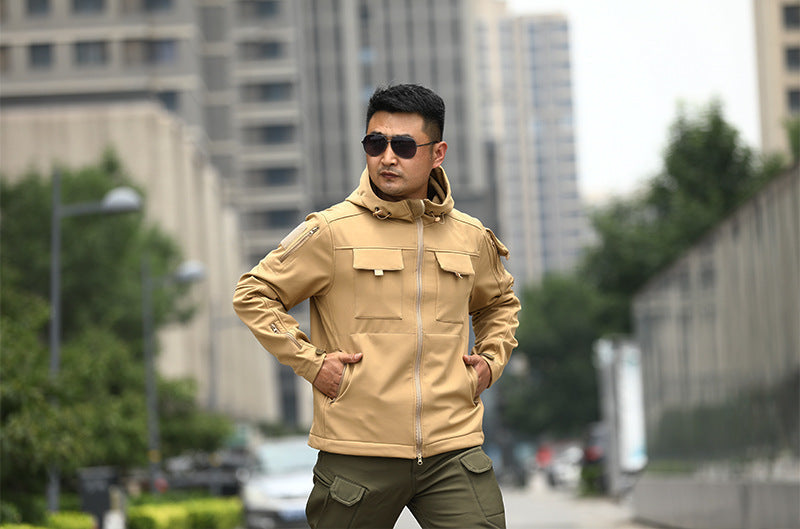 Camouflage Shell Jacket for Outdoor Sports