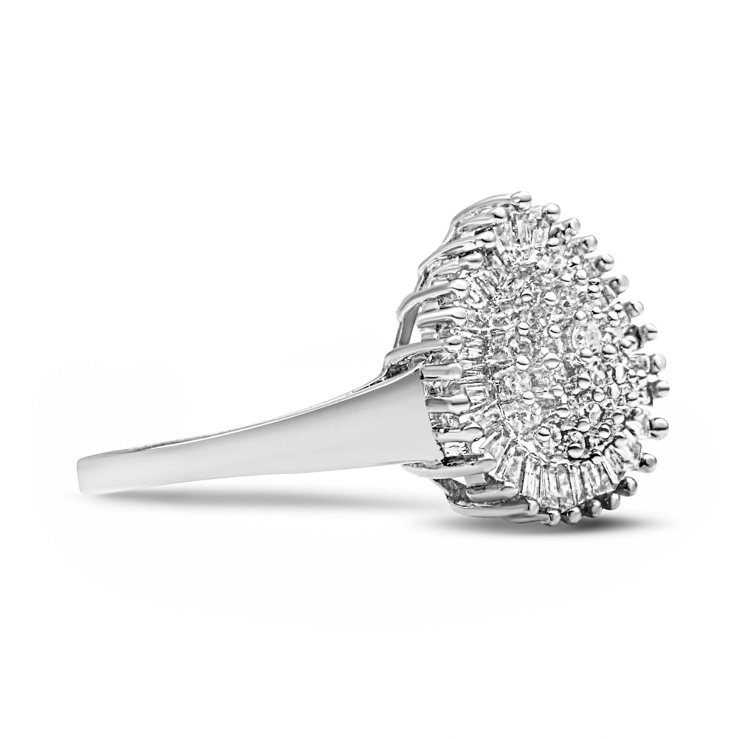 10K White Gold Diamond Pear Shaped Cocktail Ring - Size 5