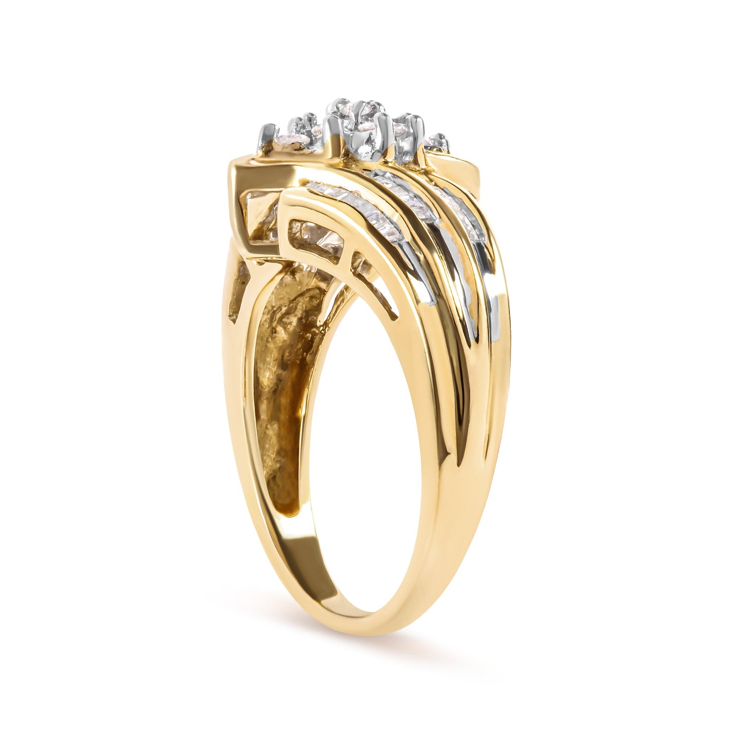Anillo de Compromiso de Diamantes en Clúster de Oro Amarillo de 10K - Talla 7