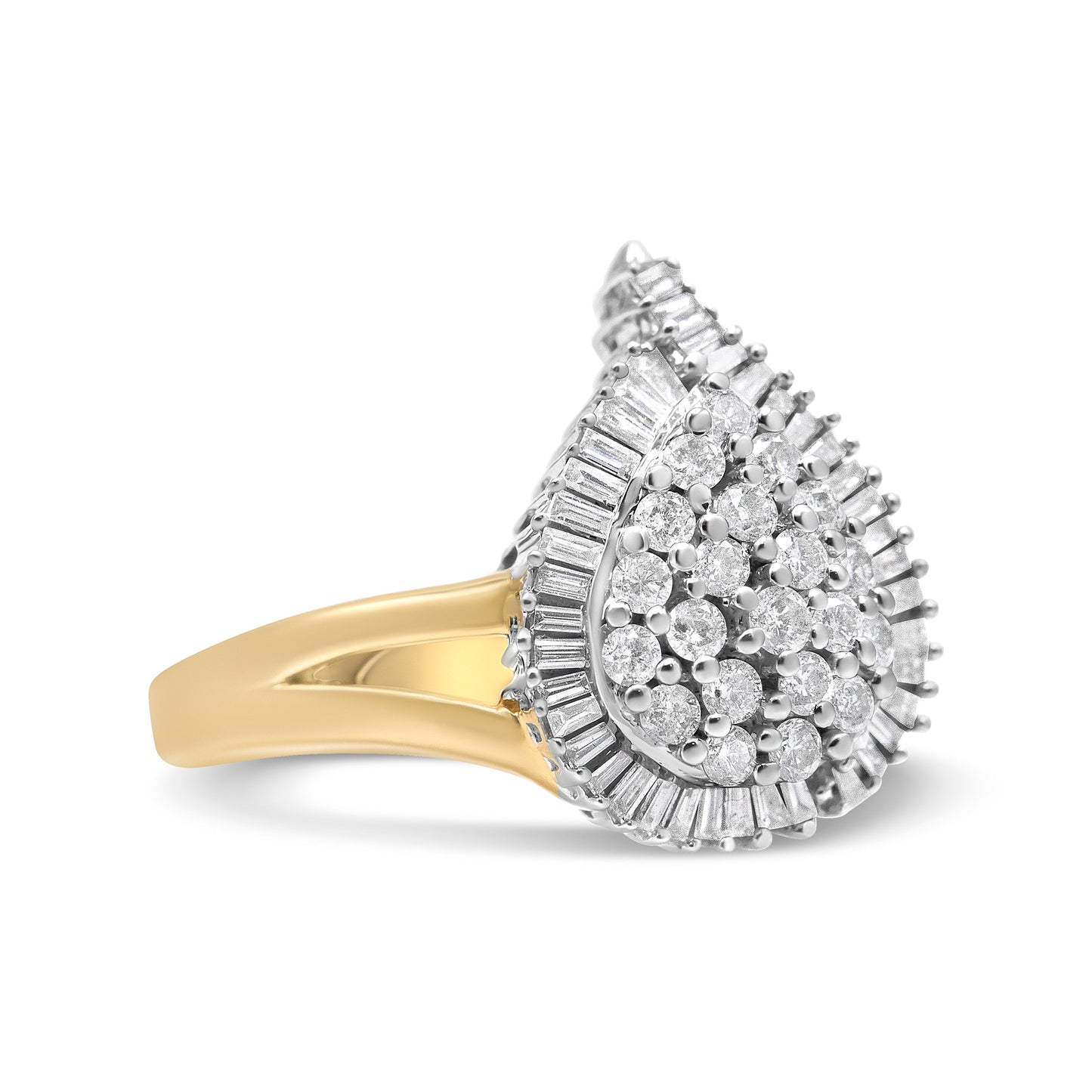 Anillo de cóctel Ballerina de diamantes en oro amarillo y blanco de 14K