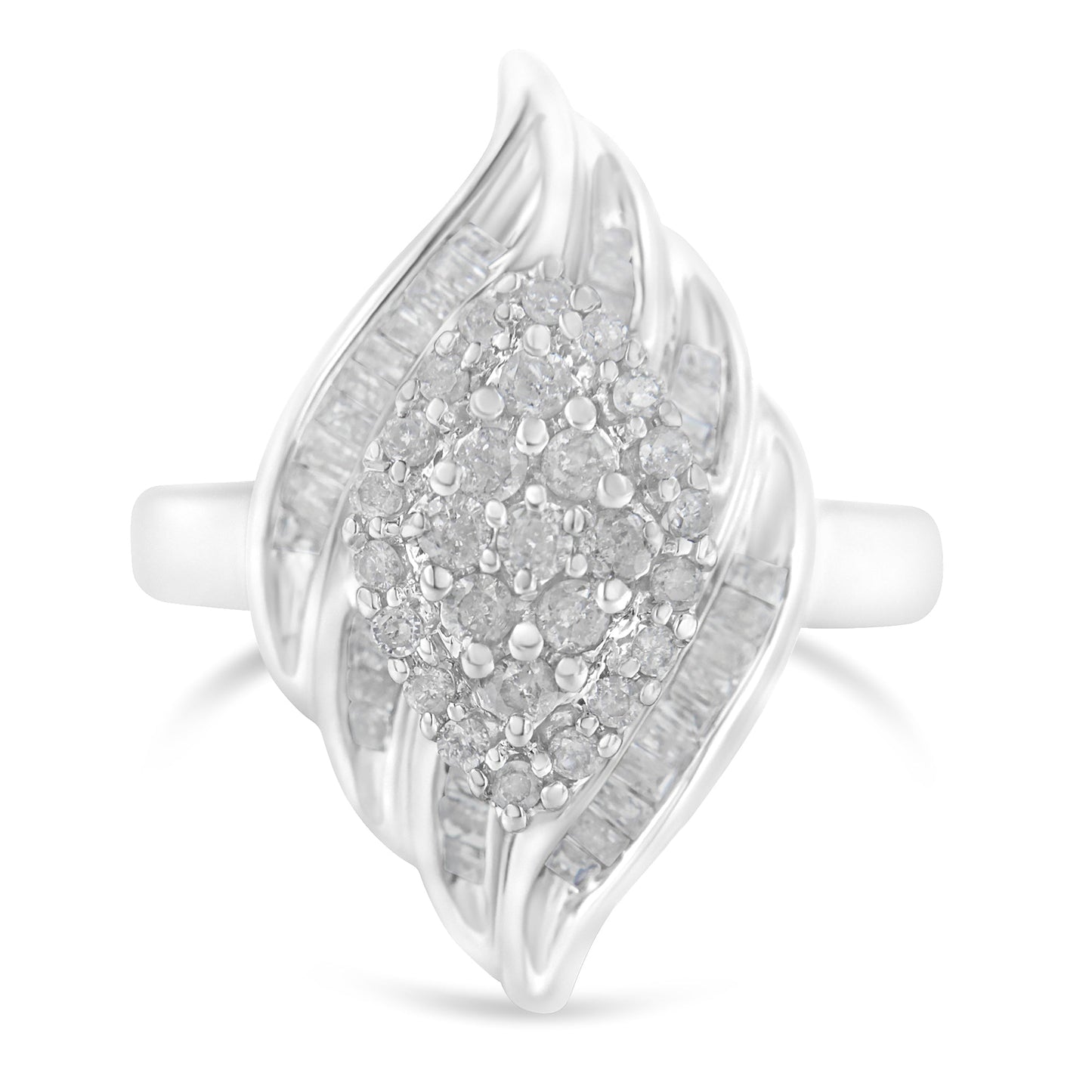 Bague cocktail en diamant en argent sterling .925 à motifs en escalier - Taille 6