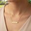 Collar Bar Living Aware – Joyería Minimalista