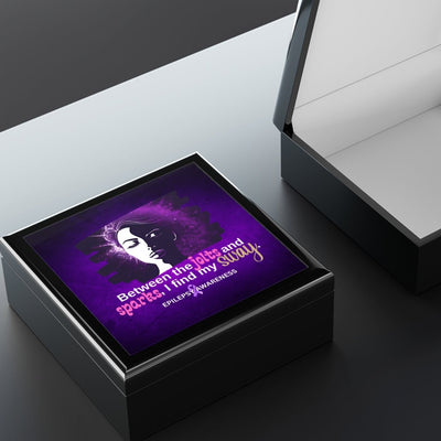 Elegant Sway Jewelry Organizer Box - Korvel