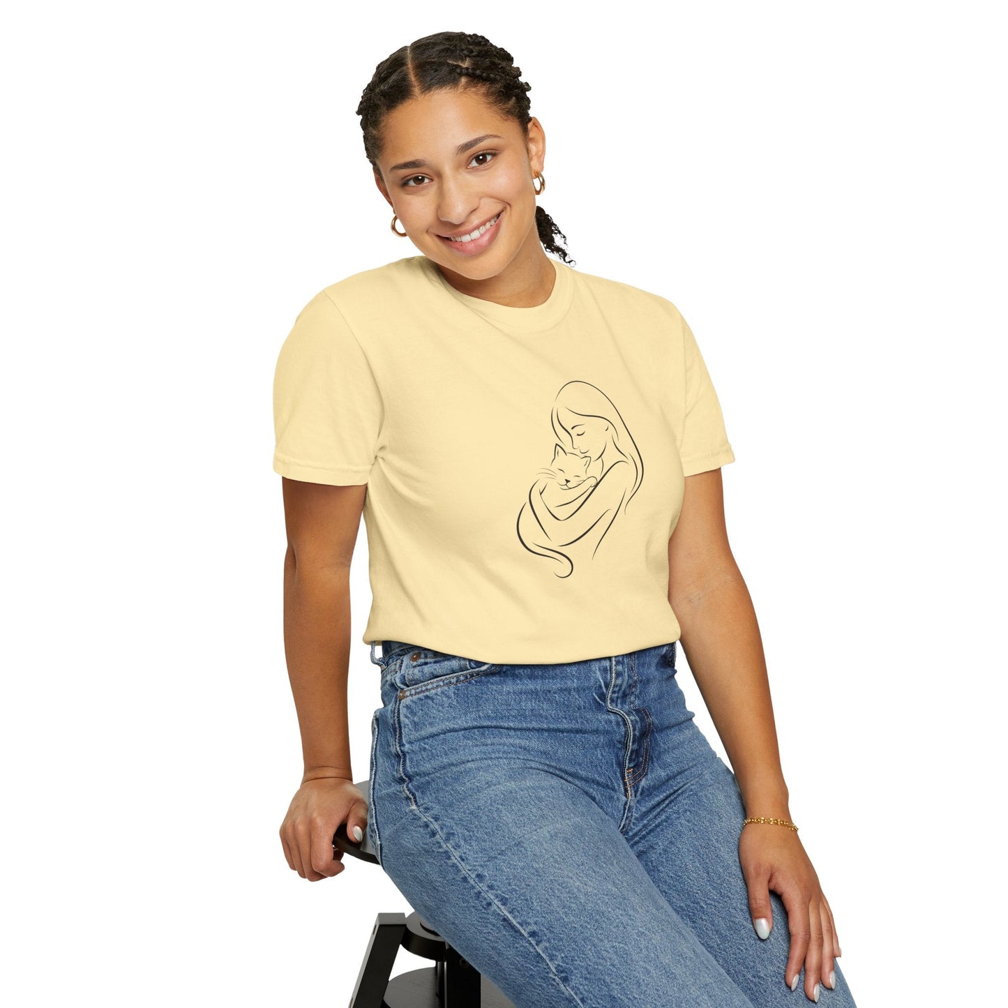 Camiseta Madre y Gato Abrazo | Camiseta Minimalista de Arte Lineal para Mamás de Gatos