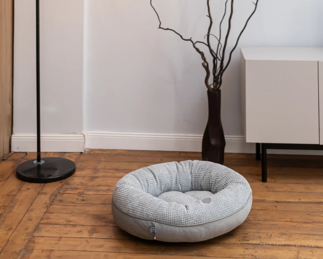 Cloud Comfort Moonlight Gray Donut Dog Bed