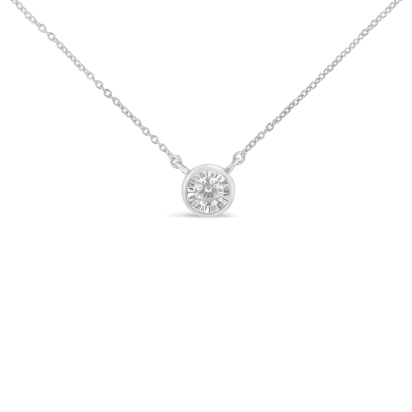 Collier Pendentif en Or Blanc 10K avec Diamant Rond de 1/4 Carat