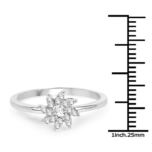 Bague en cluster de diamant blanc de 0,18 carat en or blanc 14K