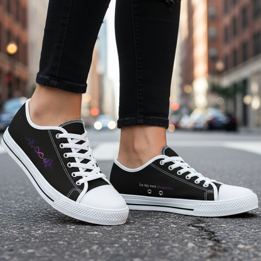 Women’s Low-Top Sneakers – Epilepsy Awareness Design