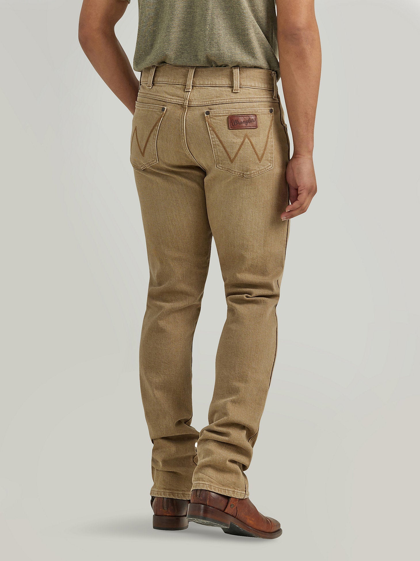 Classic Retro Slim Straight Jeans for Men | Wrangler - Korvel
