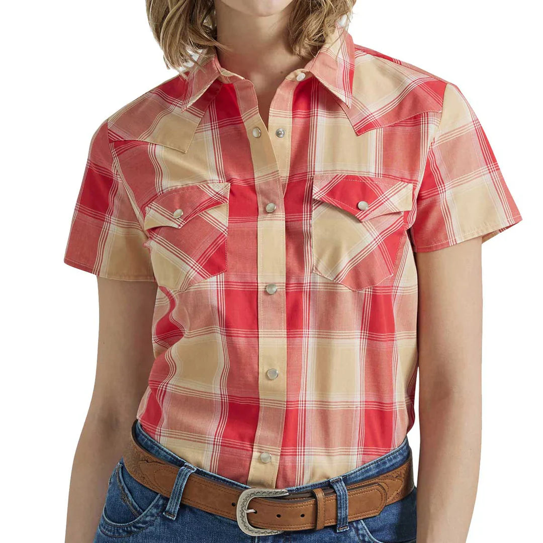 Vibrant Plaid Short Sleeve Shirt for Women | Wrangler - Korvel