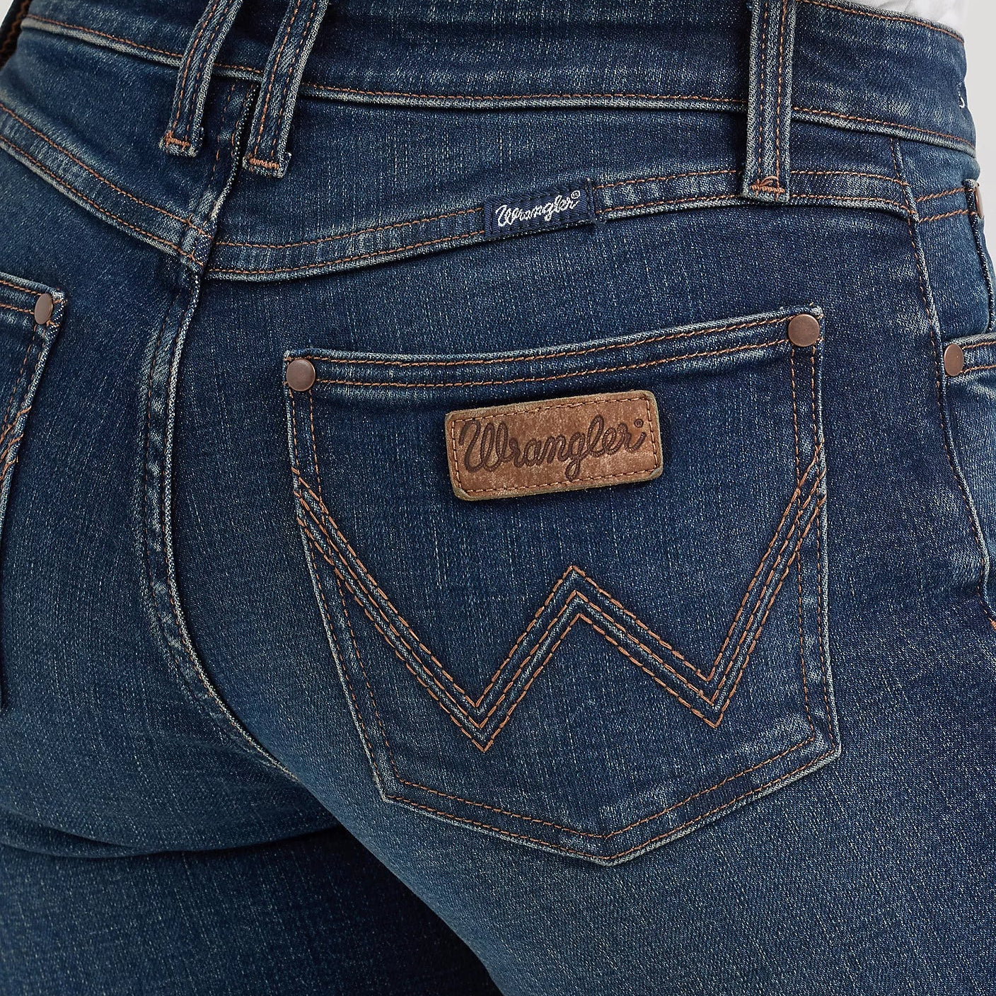 Wrangler Women's Mid Rise Mae Bootcut Jeans - Korvel