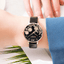 Montre élégante pour femmes étanche avec design de fleurs en découpage