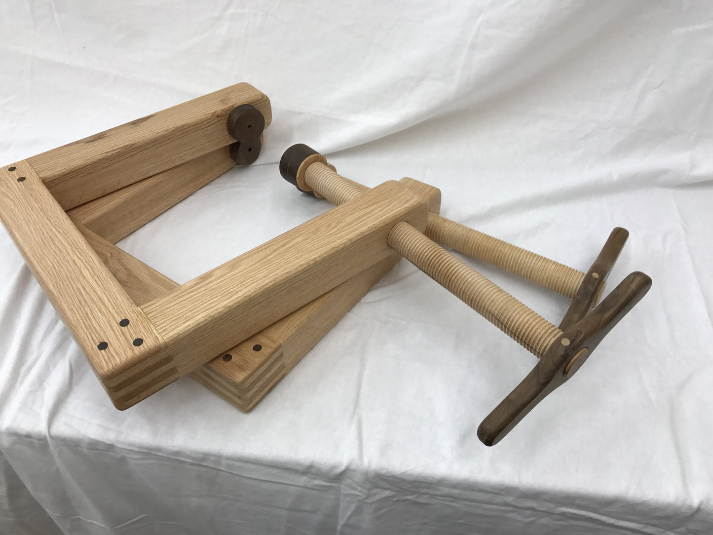 Plans de C-Clamp à Portée Profonde - Design Tout Bois de 12"