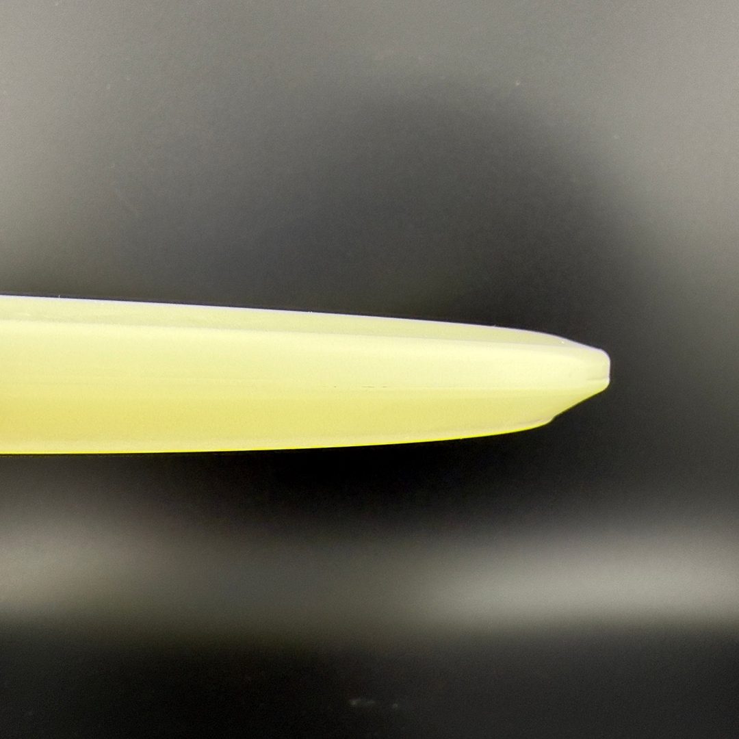 Glow C-Line MD4 - Crescent Falcon - Serie de Firma de Simon Lizotte