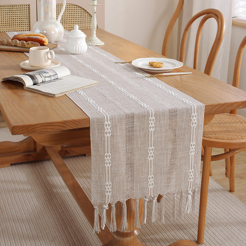 Hand - woven cotton and linen table flag with hollow tassels, suitable for household and rural dining tables - Korvel
