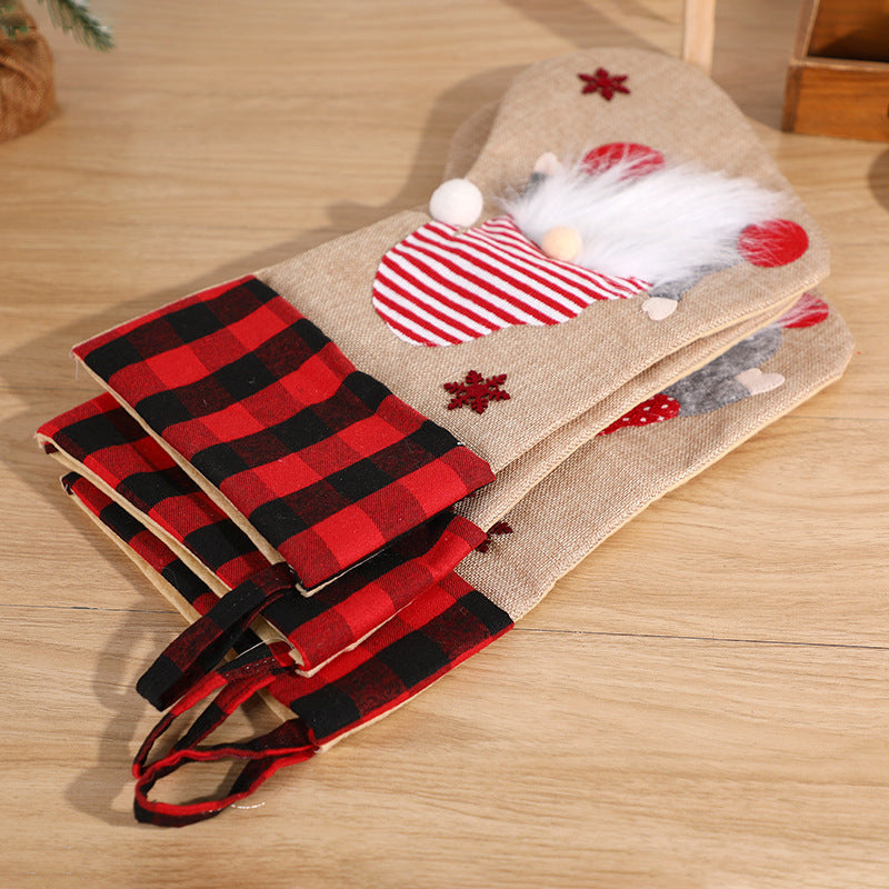 Christmas Socks Pendant Faceless Elderly Checkered Christmas Socks Gift Bag Christmas Decorations - Korvel