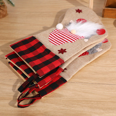 Christmas Socks Pendant Faceless Elderly Checkered Christmas Socks Gift Bag Christmas Decorations - Korvel