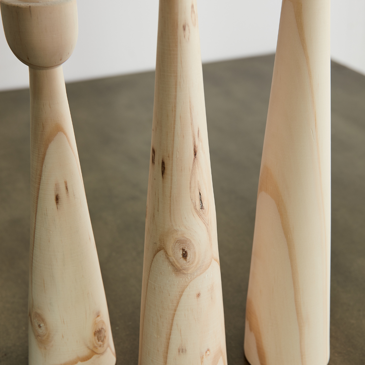 Tapered Candlestick Holder Pine Wood Cognac, Espresso, Natural - Korvel