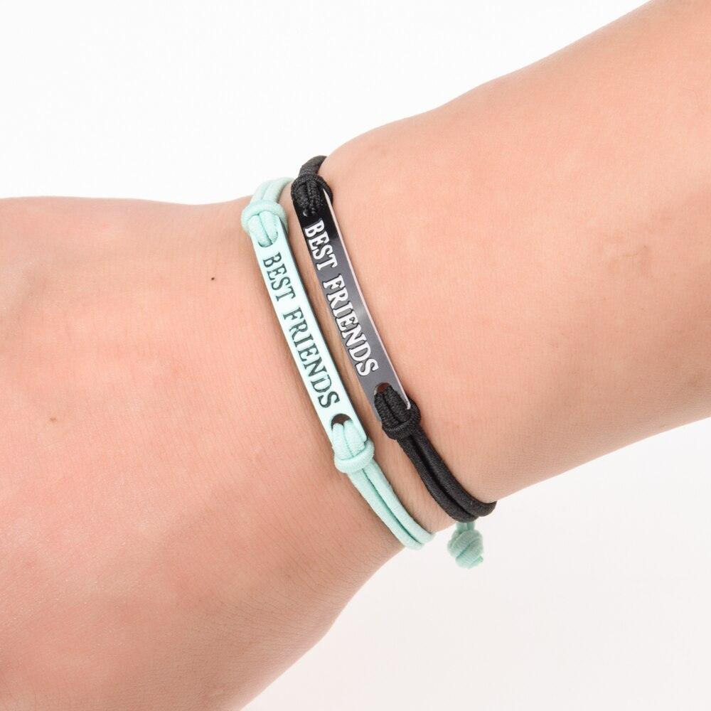Ensemble de 12 Bracelets en Corde Charmants Ajustables Faits Main