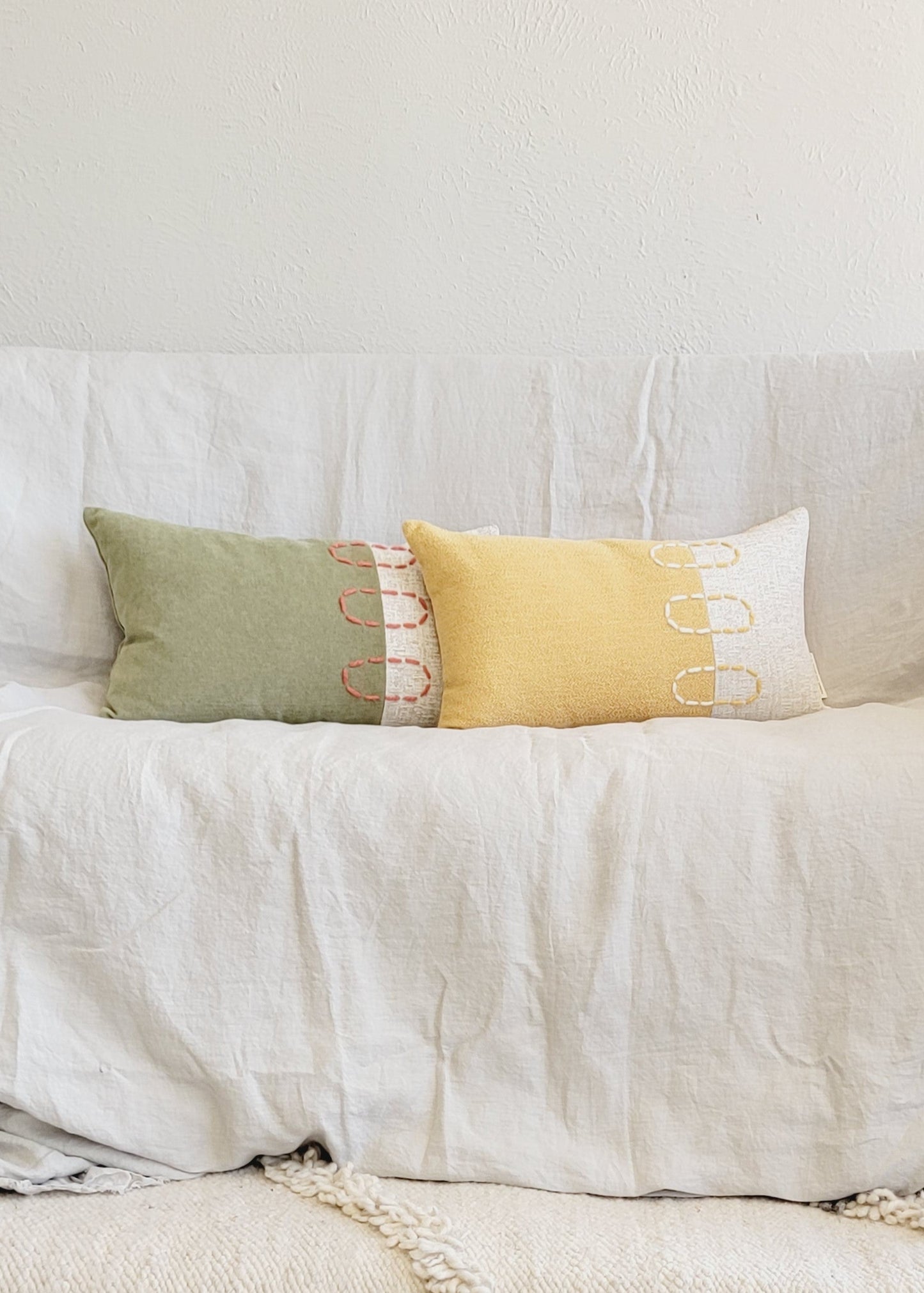 Coussin à motifs de paysages
