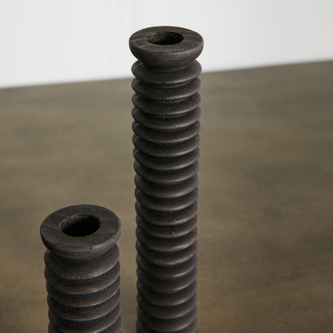 Portavelas Moderno de Madera de Pino en Espiral