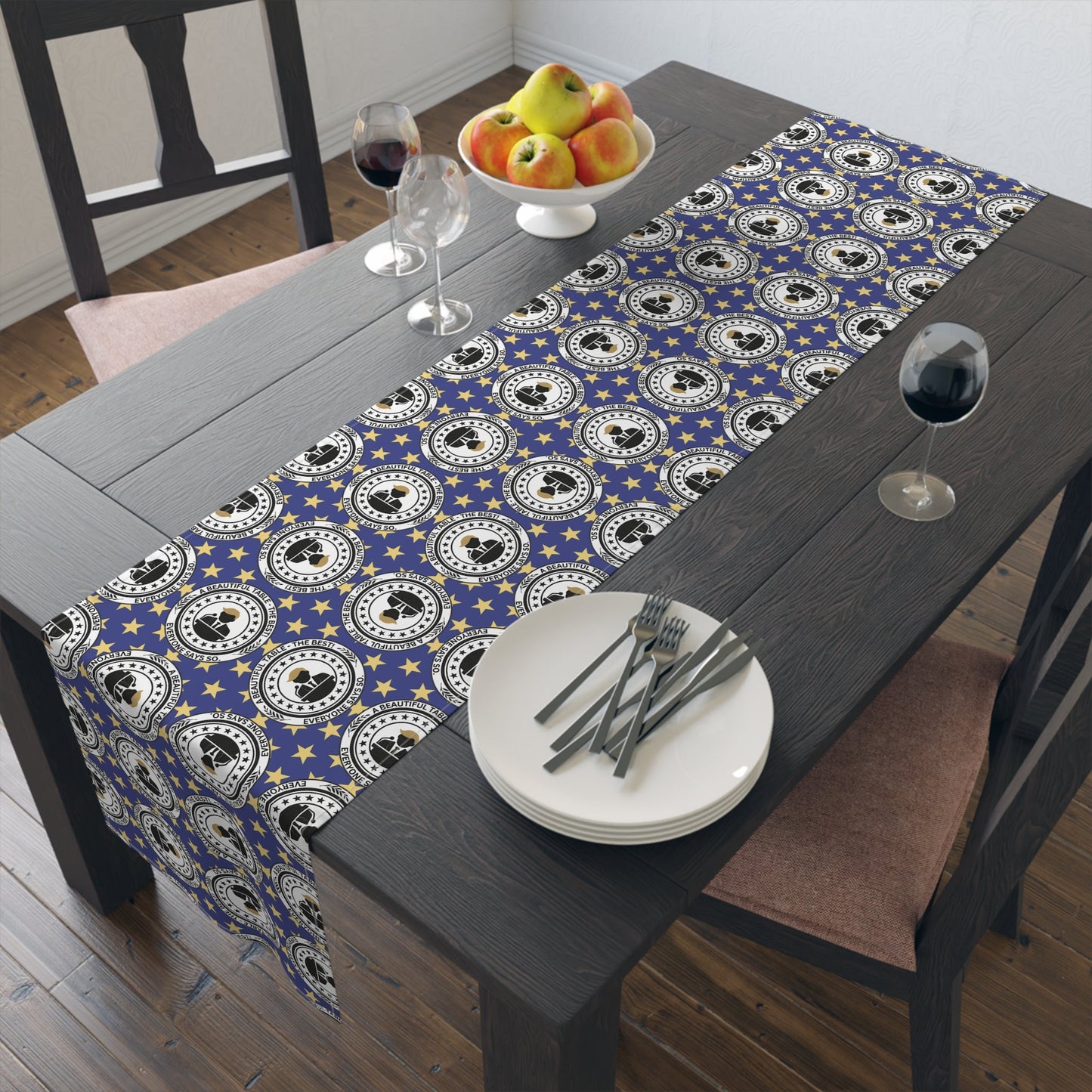 Elegant Faux Seal Pattern Table Runner