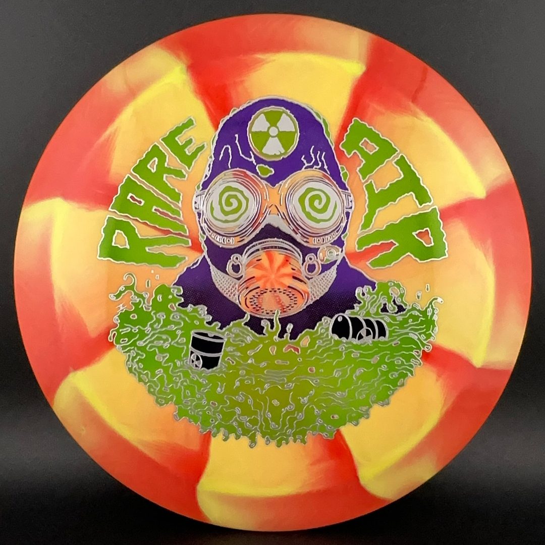 Cosmic Neutron Trace - RADioactive Man Disc Golf Driver
