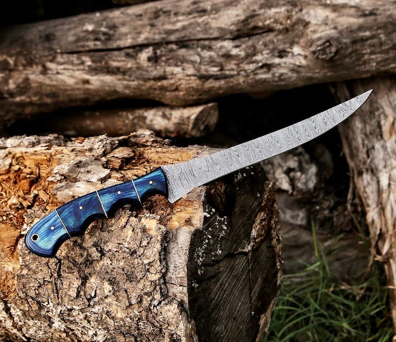 Handcrafted 8" Rasp Steel Hunting Knife with Leather Sheath - Korvel