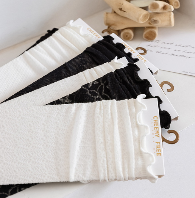 1 pair of socks for women summer thin black middle tube socks Japanese lace ballet style socks mesh breathable pile socks - Korvel