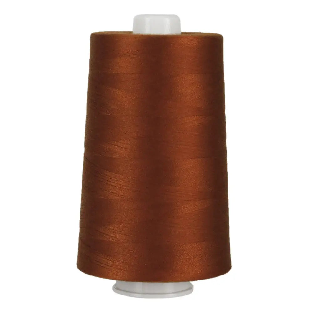 Fil en polyester Omni rouillé - 6000 yards