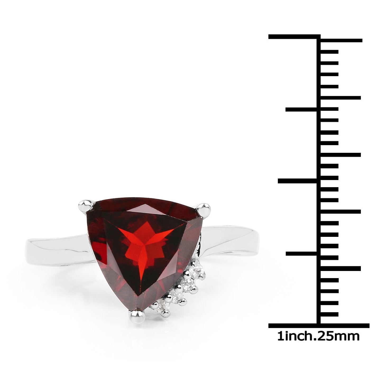 Anillo de Plata de Ley con Granate y Topacio Blanco de 3.56 Quilates