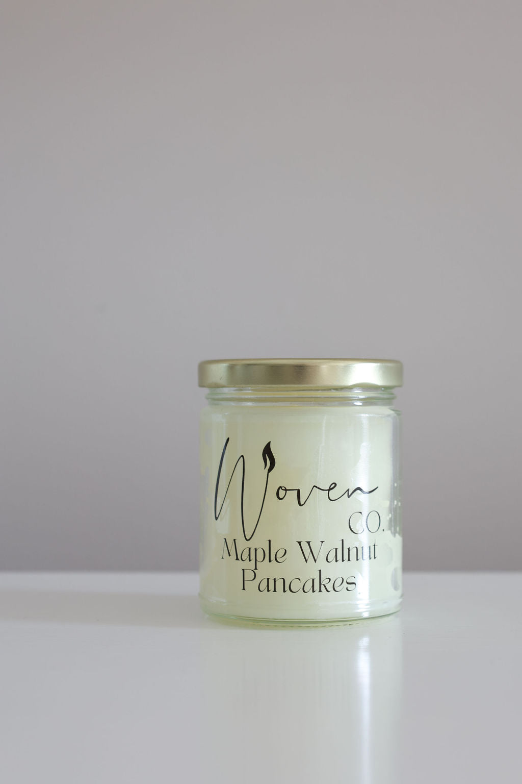 Indulgent Maple Walnut Scented Candle - Korvel