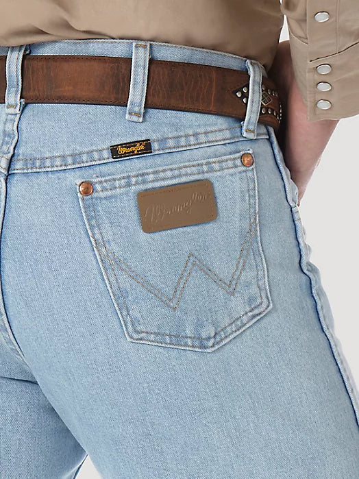 Wrangler Men's Gold Buckle Bleach Jeans - Classic Cowboy Fit - Korvel