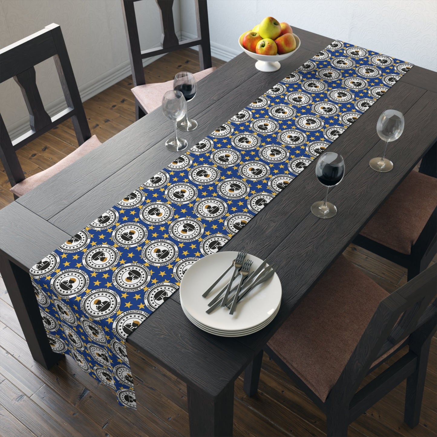 Elegant Faux Seal Pattern Table Runner