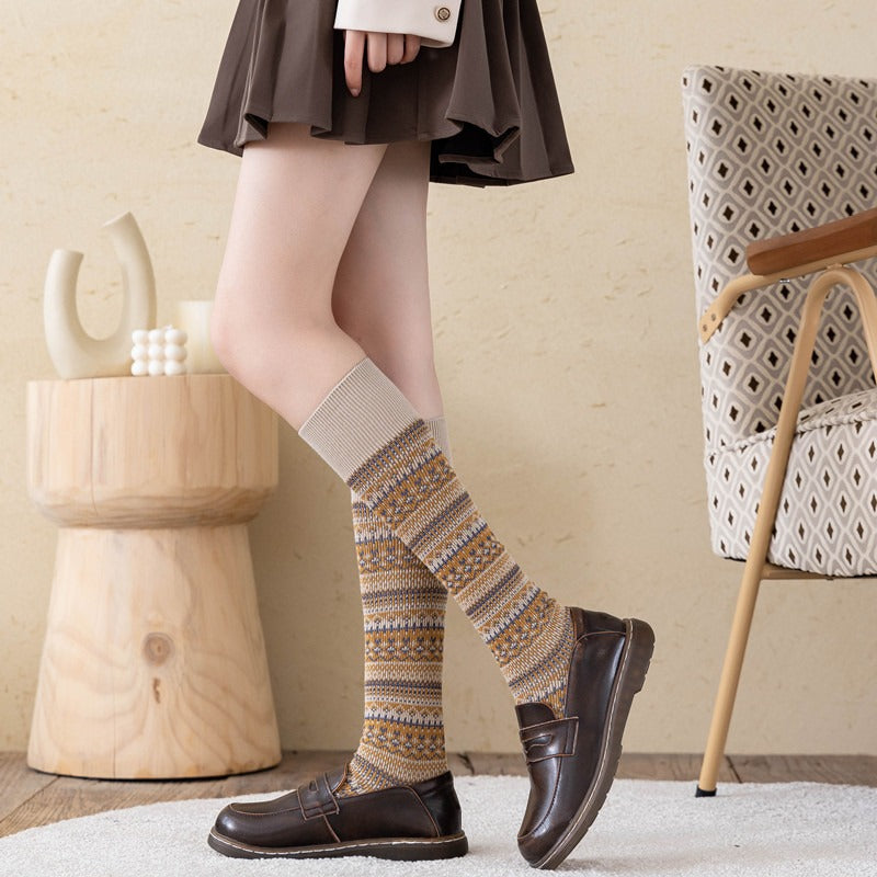 Socks Women's Middle and High Tube Calf and Knee Socks Ins Ethnic Style Net Red Style Harajuku Mori Striped Cotton Socks - Korvel
