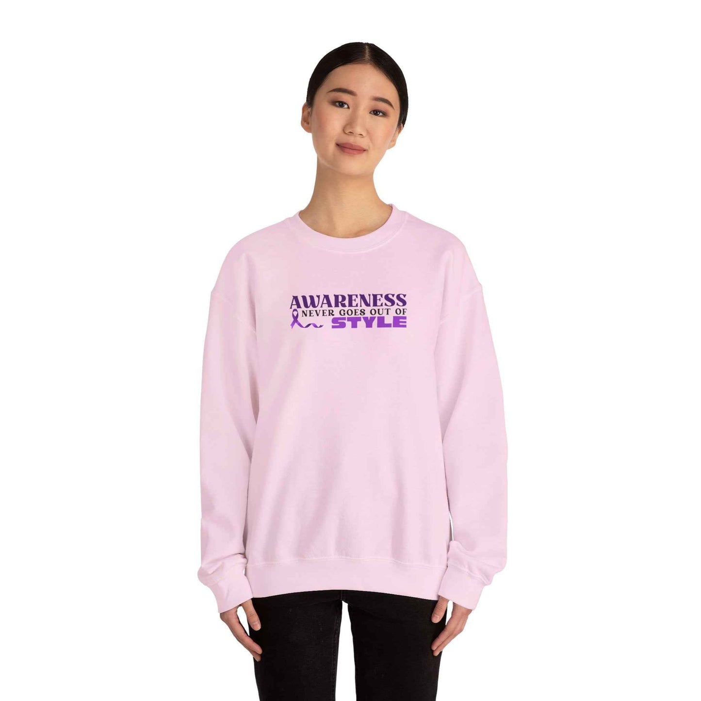 Sudadera Bordada de Conciencia Nunca Pasa de Moda