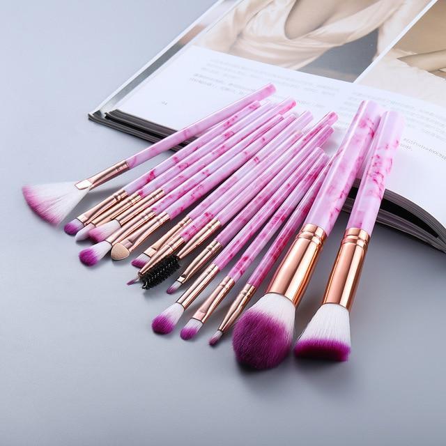 Ensemble de pinceaux Glamour de 15 pièces pour une application de maquillage parfaite
