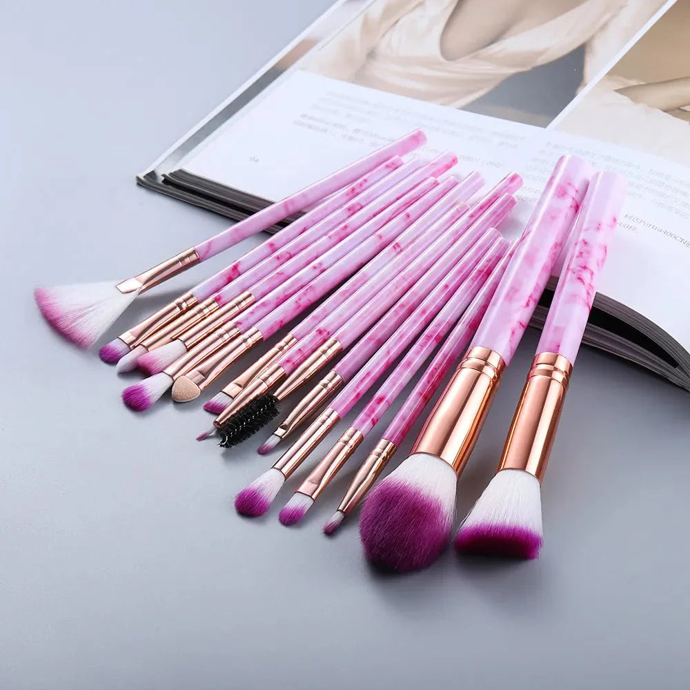 Ensemble de pinceaux Glamour de 15 pièces pour une application de maquillage parfaite