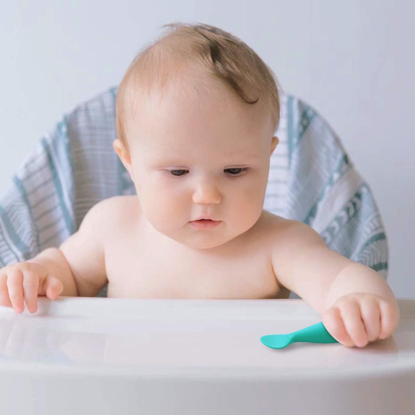 Hot selling silicone baby soft spoon, food grade children's complementary food, eating fat fork spoon - Korvel
