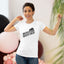 T-shirt slim fit chat légèrement sauvage et principalement fatigué
