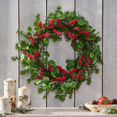 25.5" LEAVES/BERRY WREATH - Korvel