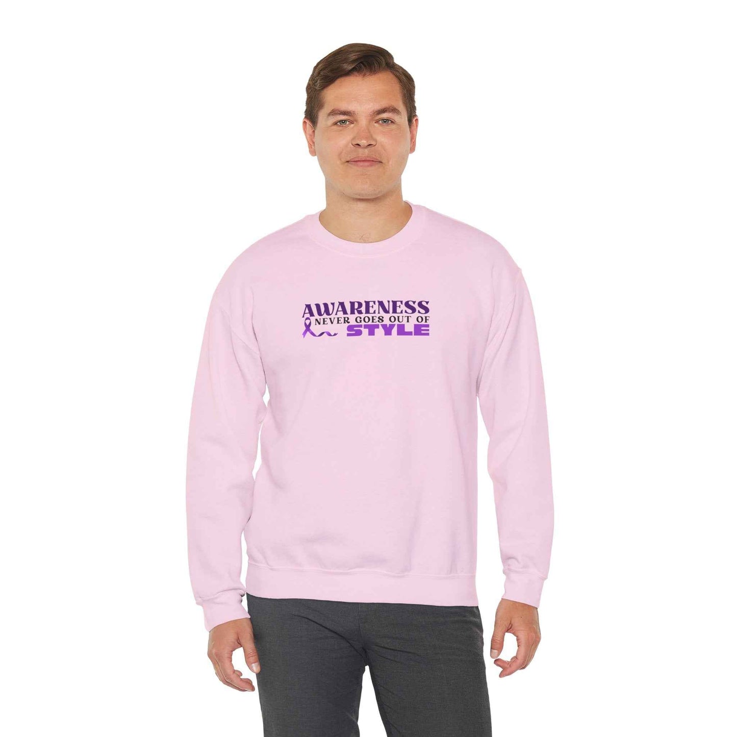 Sudadera Bordada de Conciencia Nunca Pasa de Moda